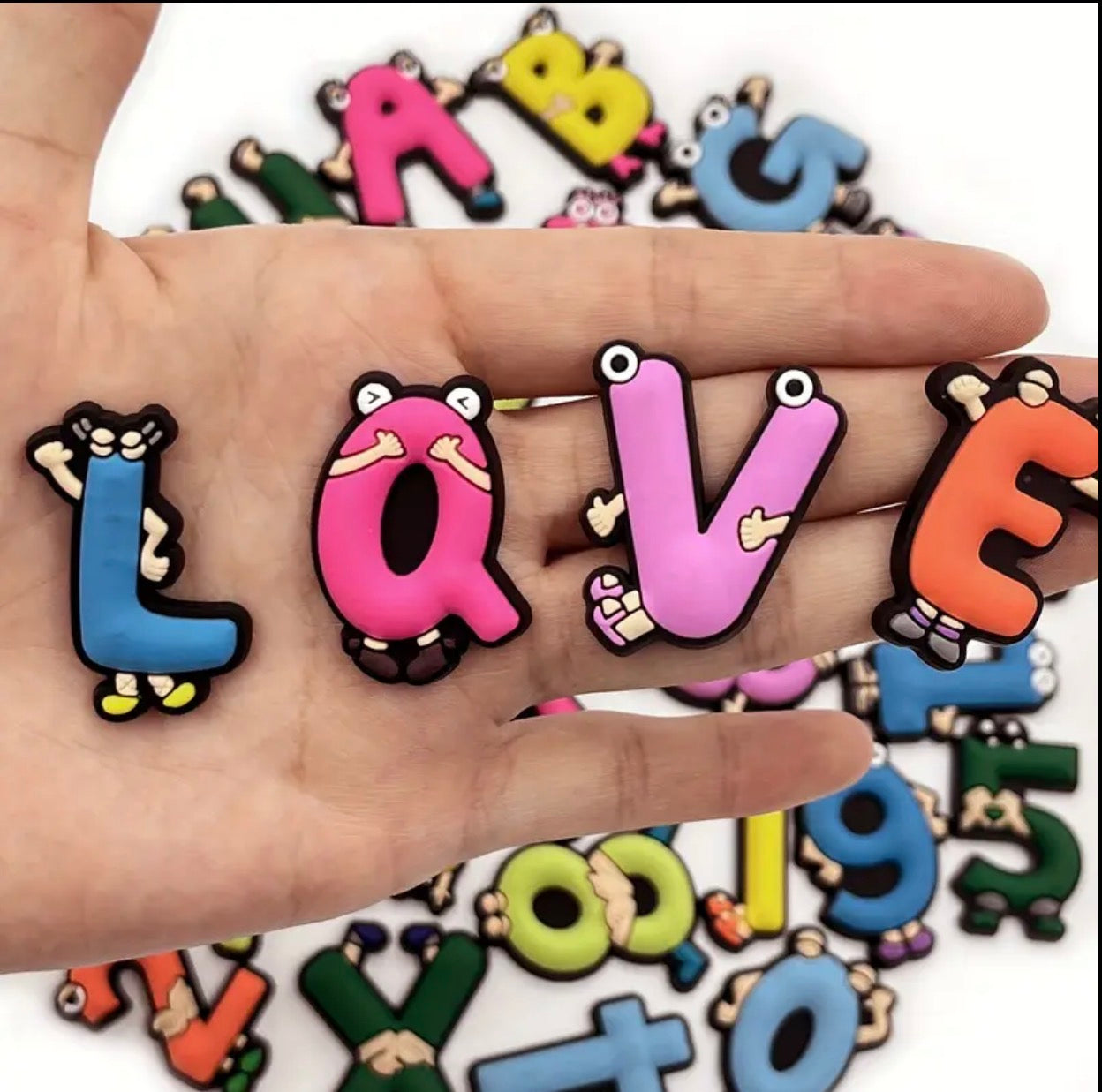 Pawbitz Charms
